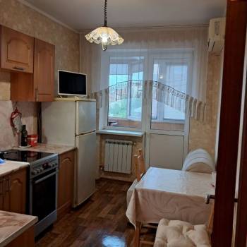 Продается 1-комнатная квартира, 32,9 м²