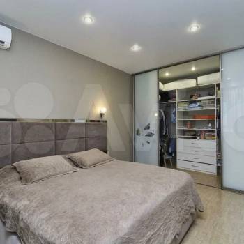 Продается 2-х комнатная квартира, 57 м²