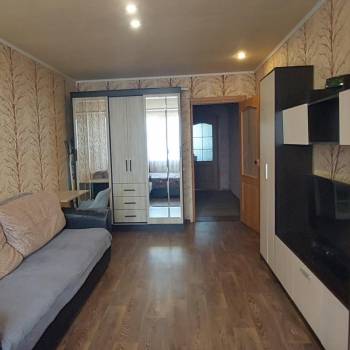 Продается 1-комнатная квартира, 43 м²