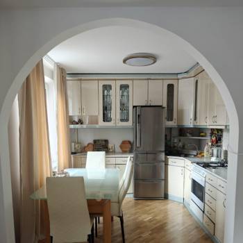 Сдается Многокомнатная квартира, 84 м²