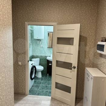 Продается 1-комнатная квартира, 39 м²