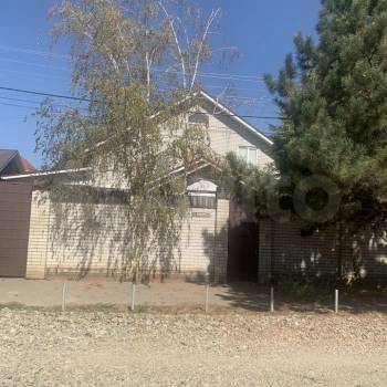 Продается Дом, 290 м²