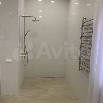 Продается Дом, 290 м²