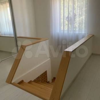 Продается Дом, 290 м²