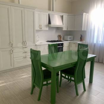 Продается Дом, 290 м²