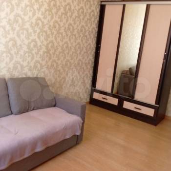 Продается 1-комнатная квартира, 30 м²