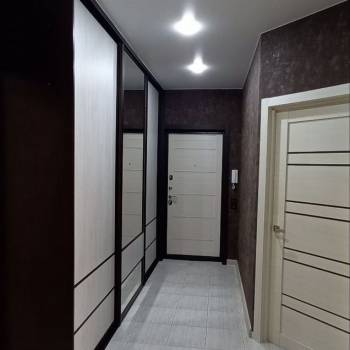 Продается 2-х комнатная квартира, 60 м²