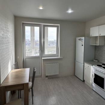 Продается 1-комнатная квартира, 32,9 м²
