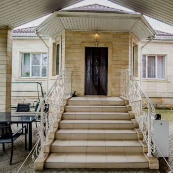 Продается Дом, 180 м²