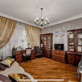 Продается Дом, 180 м²