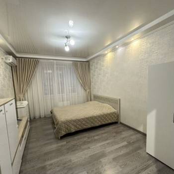 Продается 1-комнатная квартира, 39 м²