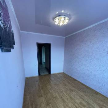 Продается 1-комнатная квартира, 62,2 м²