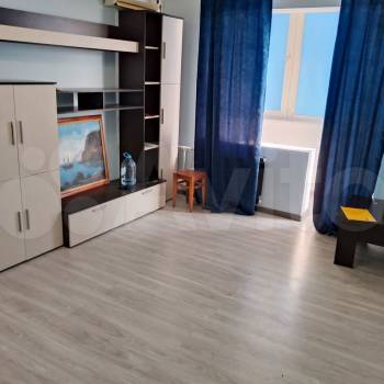 Продается 1-комнатная квартира, 33 м²