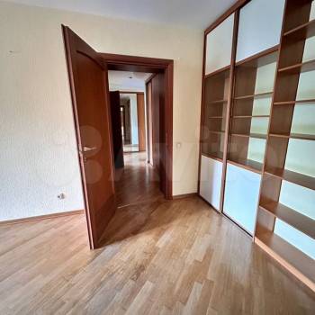 Продается Многокомнатная квартира, 234 м²
