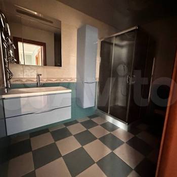 Продается Многокомнатная квартира, 234 м²