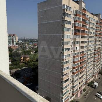 Продается 1-комнатная квартира, 38,1 м²