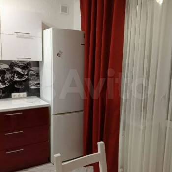 Продается 1-комнатная квартира, 39 м²