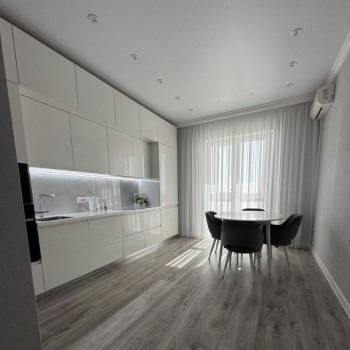 Продается 2-х комнатная квартира, 67,6 м²