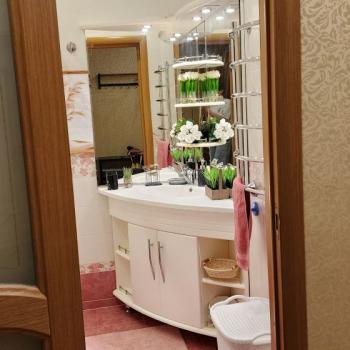 Сдается 2-х комнатная квартира, 78 м²