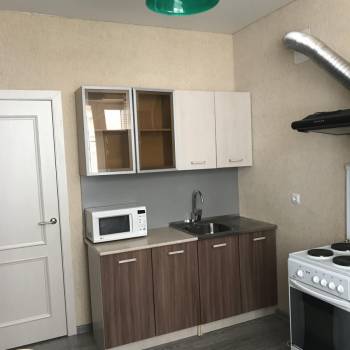 Продается 1-комнатная квартира, 36 м²