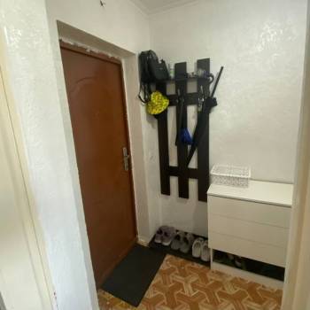 Продается 1-комнатная квартира, 35 м²