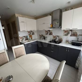 Продается 3-х комнатная квартира, 61,3 м²