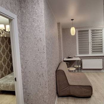 Сдается 1-комнатная квартира, 36 м²