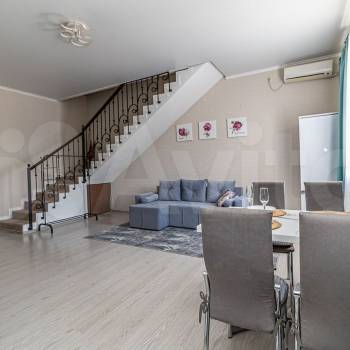 Сдается 2-х комнатная квартира, 67 м²