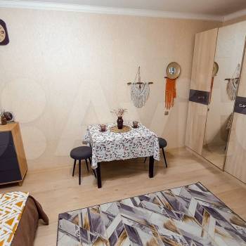 Продается 1-комнатная квартира, 32,9 м²