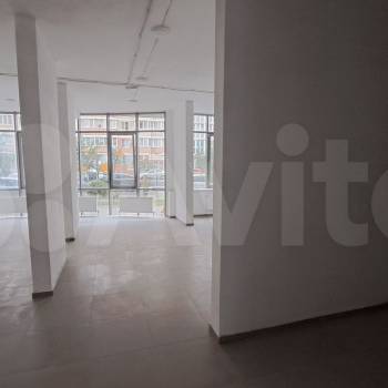 Сдается Нежилое помещение, 120 м²