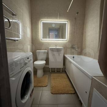 Сдается 1-комнатная квартира, 38 м²