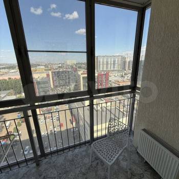 Сдается 1-комнатная квартира, 42 м²