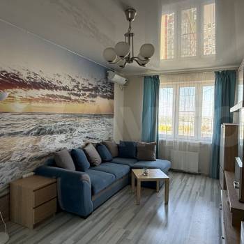 Сдается 1-комнатная квартира, 42 м²