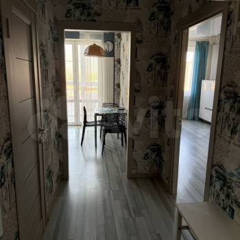 Сдается 1-комнатная квартира, 42 м²