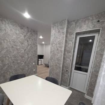 Сдается 2-х комнатная квартира, 65 м²