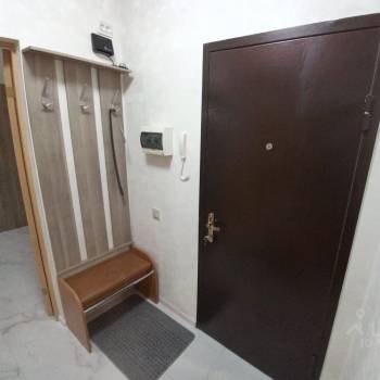 Сдается 1-комнатная квартира, 39 м²