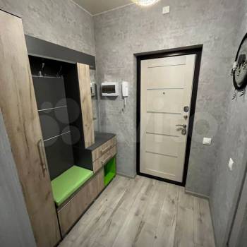 Продается 1-комнатная квартира, 32 м²