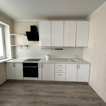 Продается 1-комнатная квартира, 40 м²