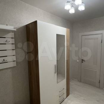 Продается 1-комнатная квартира, 44,4 м²