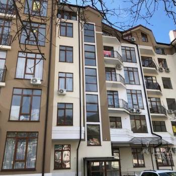 Продается 2-х комнатная квартира, 82 м²