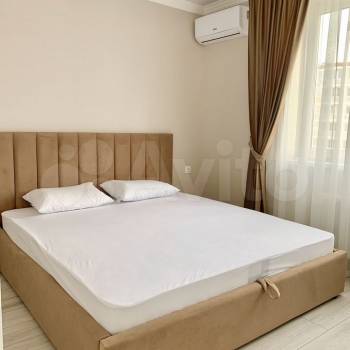 Продается 1-комнатная квартира, 32 м²