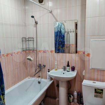 Продается 1-комнатная квартира, 49,9 м²