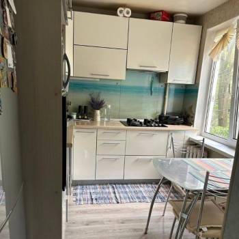 Продается 3-х комнатная квартира, 58 м²