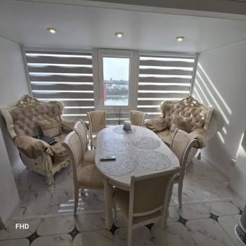 Продается Многокомнатная квартира, 115 м²