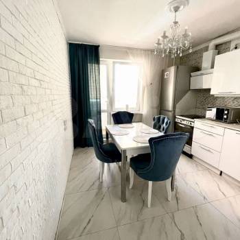 Продается 2-х комнатная квартира, 60,9 м²