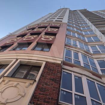 Продается 1-комнатная квартира, 54,1 м²