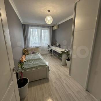Продается Многокомнатная квартира, 78 м²