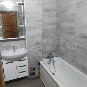 Продается 2-х комнатная квартира, 65,4 м²