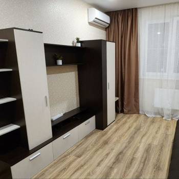 Сдается 1-комнатная квартира, 37,4 м²