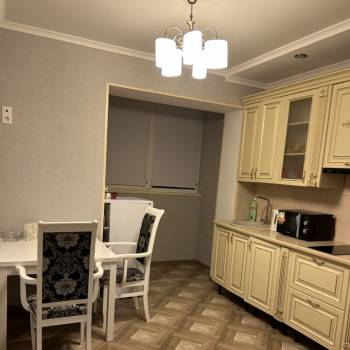 Продается 1-комнатная квартира, 37,8 м²